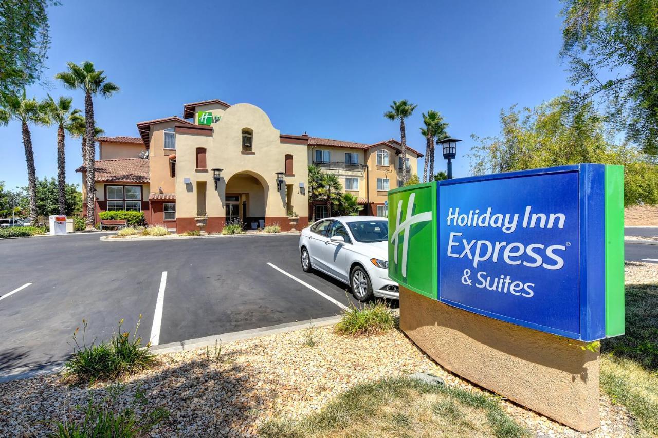Holiday Inn Express Hotel & Suites Manteca By Ihg Eksteriør bilde