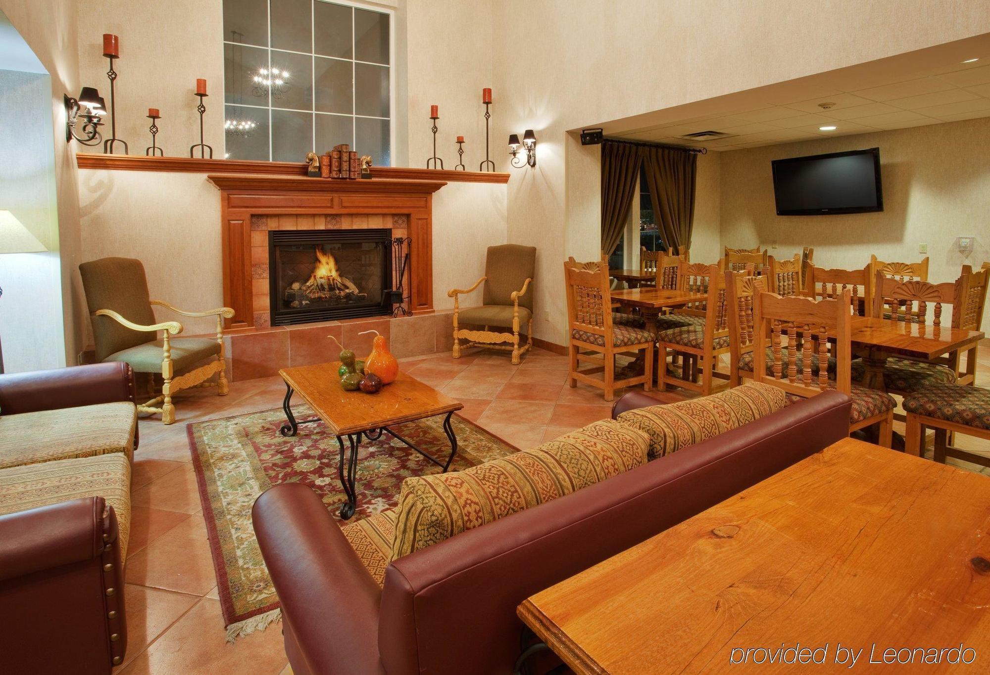 Holiday Inn Express Hotel & Suites Manteca By Ihg Restaurant bilde