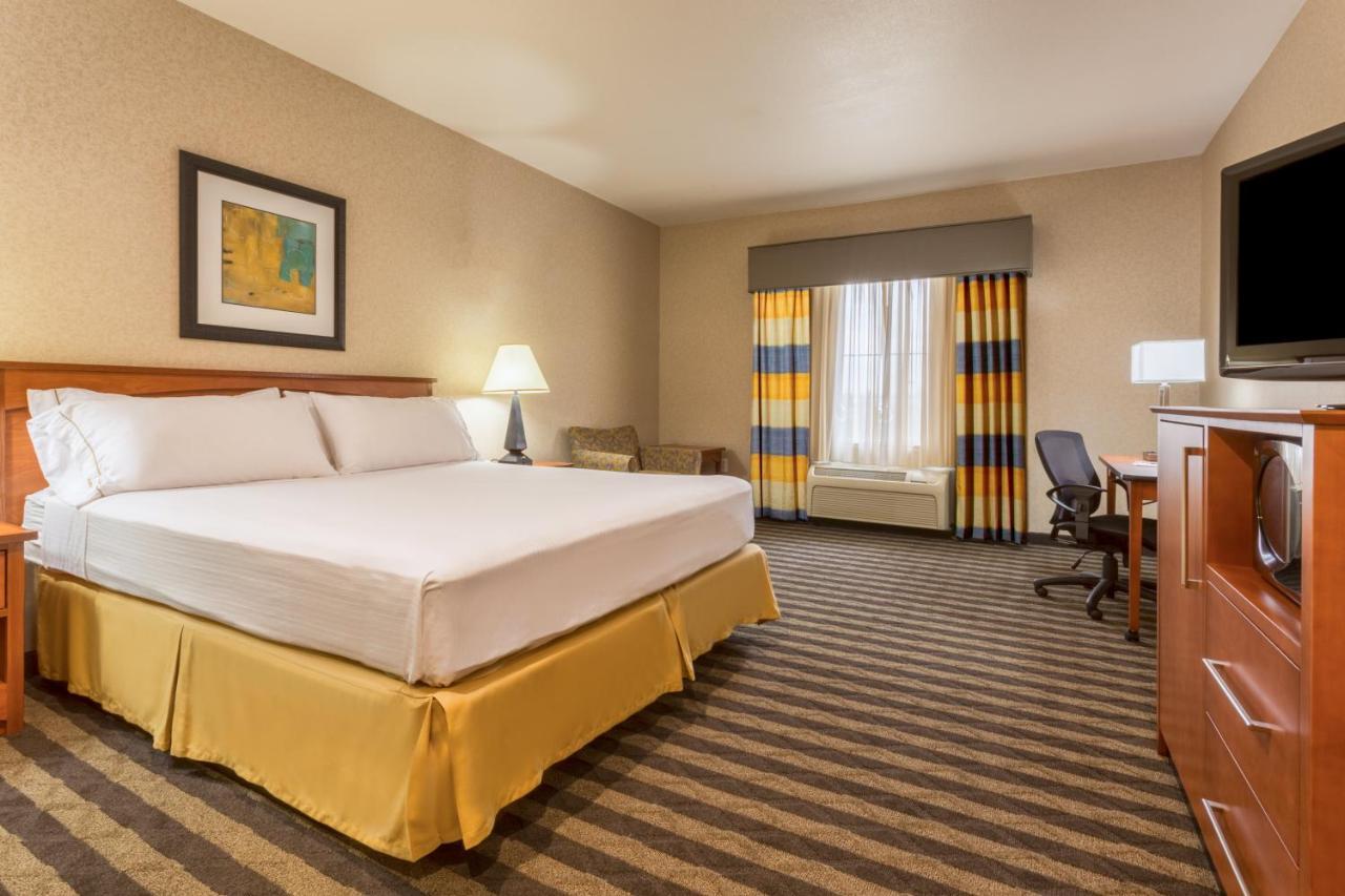 Holiday Inn Express Hotel & Suites Manteca By Ihg Eksteriør bilde