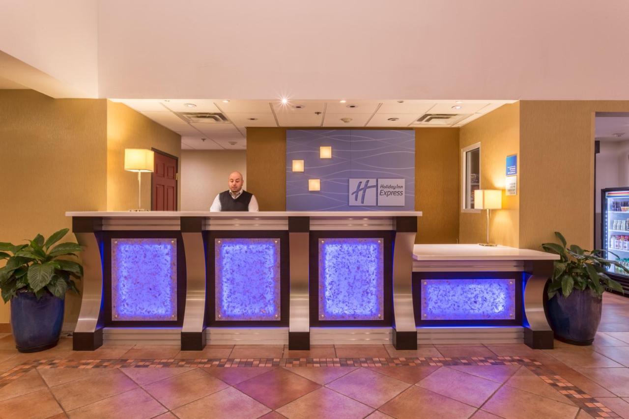 Holiday Inn Express Hotel & Suites Manteca By Ihg Eksteriør bilde